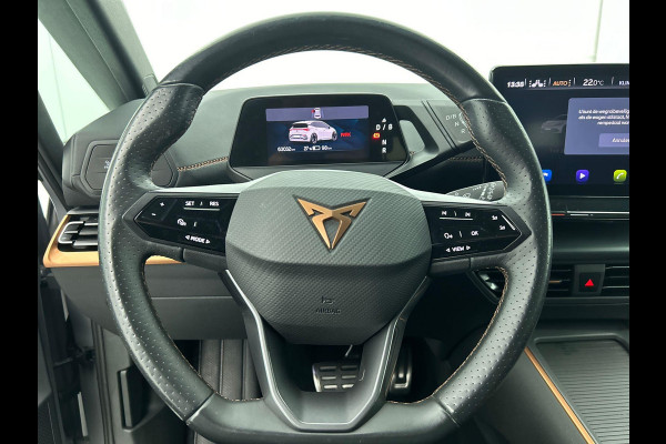 CUPRA Born Business 62 kWh Automaat Navigatie Apple Carplay/ Android Auto Camera Parkeersensoren Adaptive Cruise Control Stoel- en stuurverwarming Full Led Climate Control Lichtmetalen velgen