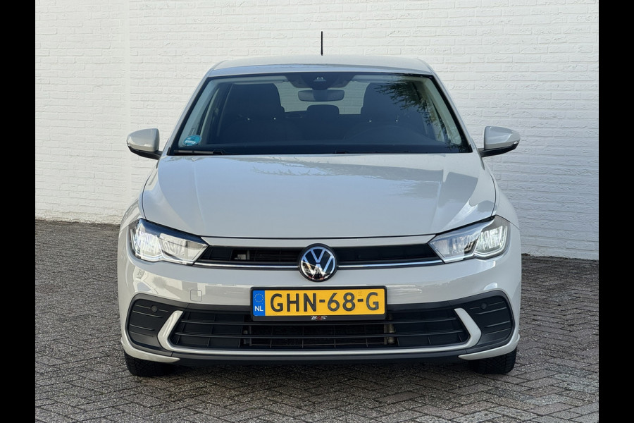 Volkswagen Polo 1.0 TSI Life Edition Carplay Camera Led verlichting Adaptieve cruise AllSeason banden