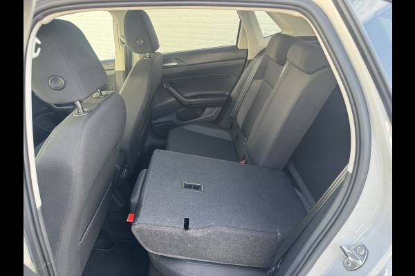 Volkswagen Polo 1.0 TSI Life Edition Carplay Camera Led verlichting Adaptieve cruise AllSeason banden