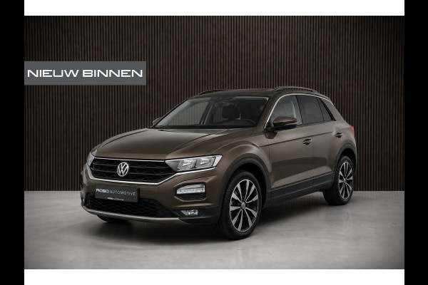 Volkswagen T-Roc 1.0 TSI | Stoelverwarming | Apple Carplay | Parkeersensoren | Trekhaak | Climate Control | Navigatie |