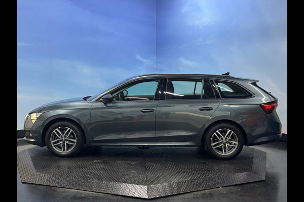 Škoda Octavia Combi 1.0 e-TSI Business Edition Automaat | Clima | Cruise | PDC | Trekhaak
