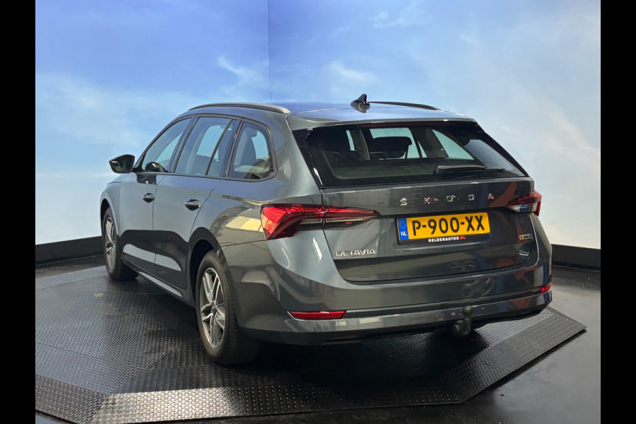 Škoda Octavia Combi 1.0 e-TSI Business Edition Automaat | Clima | Cruise | PDC | Trekhaak