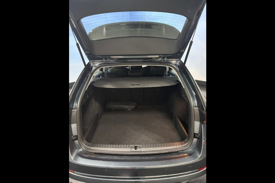 Škoda Octavia Combi 1.0 e-TSI Business Edition Automaat | Clima | Cruise | PDC | Trekhaak