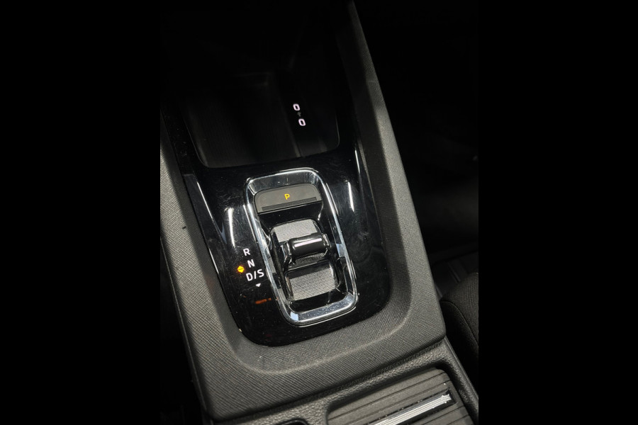 Škoda Octavia Combi 1.0 e-TSI Business Edition Automaat | Clima | Cruise | PDC | Trekhaak