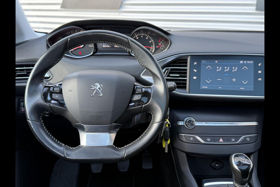 Peugeot 308 1.2 PureTech Blue Lease Executive 2e Eigenaar|Navi|Pano|Carplay|Clima|Cruise|PDC|Trekhaak|D-riem vv in 2026|N.A.P|Nieuwe APK bij Aflevering