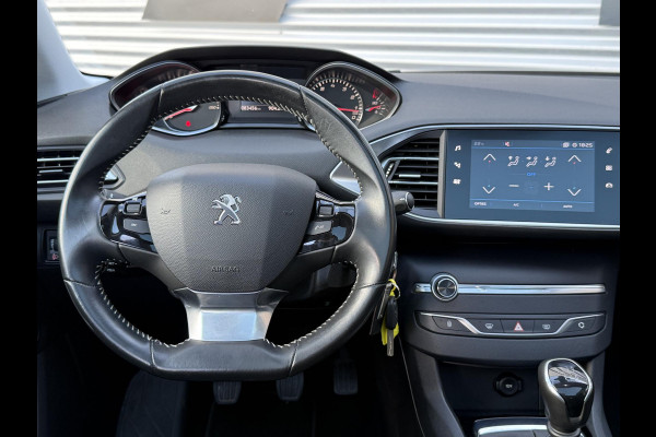 Peugeot 308 1.2 PureTech Blue Lease Executive 2e Eigenaar|Navi|Pano|Carplay|Clima|Cruise|PDC|Trekhaak|D-riem vv in 2026|N.A.P|Nieuwe APK bij Aflevering