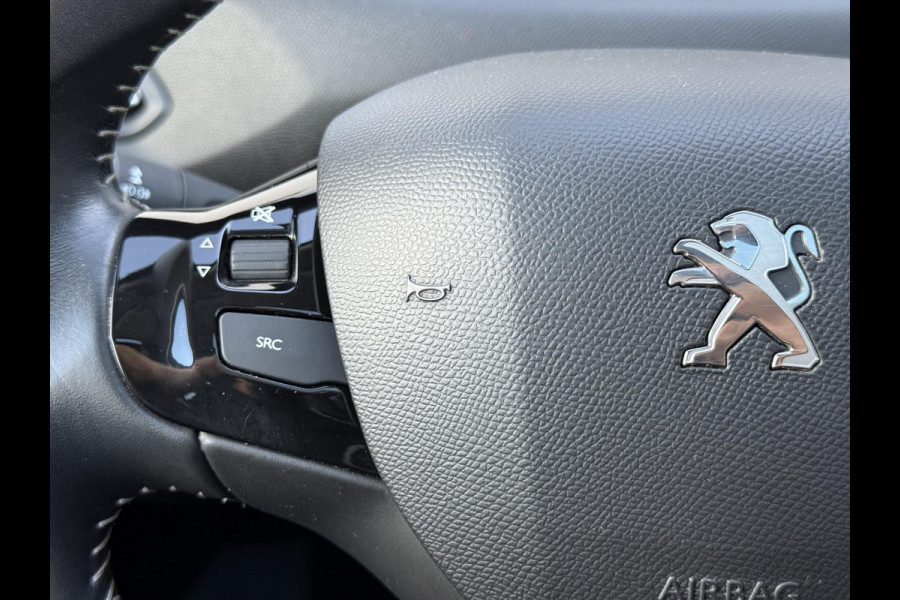 Peugeot 308 1.2 PureTech Blue Lease Executive 2e Eigenaar|Navi|Pano|Carplay|Clima|Cruise|PDC|Trekhaak|D-riem vv in 2026|N.A.P|Nieuwe APK bij Aflevering