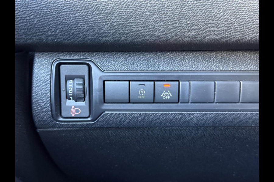 Peugeot 308 1.2 PureTech Blue Lease Executive 2e Eigenaar|Navi|Pano|Carplay|Clima|Cruise|PDC|Trekhaak|D-riem vv in 2026|N.A.P|Nieuwe APK bij Aflevering