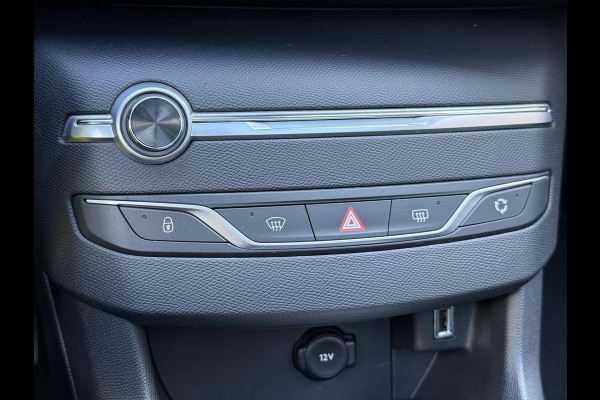 Peugeot 308 1.2 PureTech Blue Lease Executive 2e Eigenaar|Navi|Pano|Carplay|Clima|Cruise|PDC|Trekhaak|D-riem vv in 2026|N.A.P|Nieuwe APK bij Aflevering