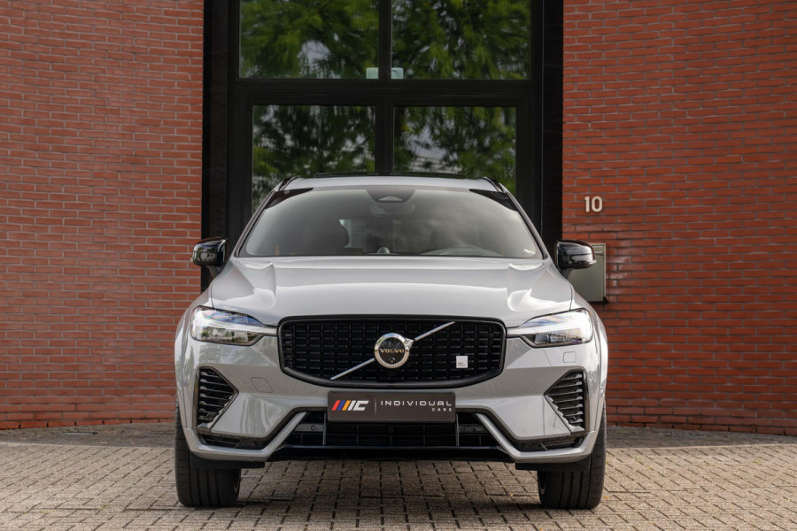 Volvo XC60 2.0 T8 AWD Polestar Engineered HEICO B&W Pano