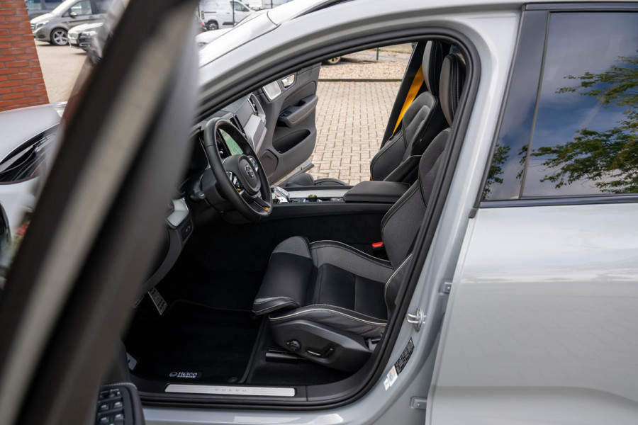 Volvo XC60 2.0 T8 AWD Polestar Engineered HEICO B&W Pano