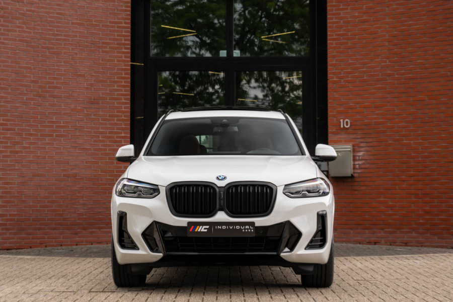 BMW X3 xDrive30e M-Sport Pano HuD Trekhaak Camera 94% SOH