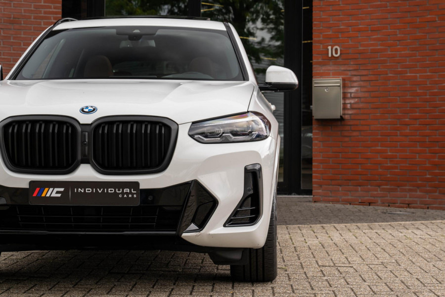 BMW X3 xDrive30e M-Sport Pano HuD Trekhaak Camera 94% SOH