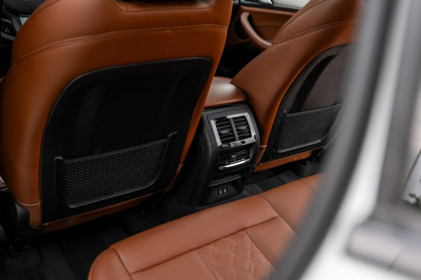 BMW X3 xDrive30e M-Sport Pano HuD Trekhaak Camera 94% SOH