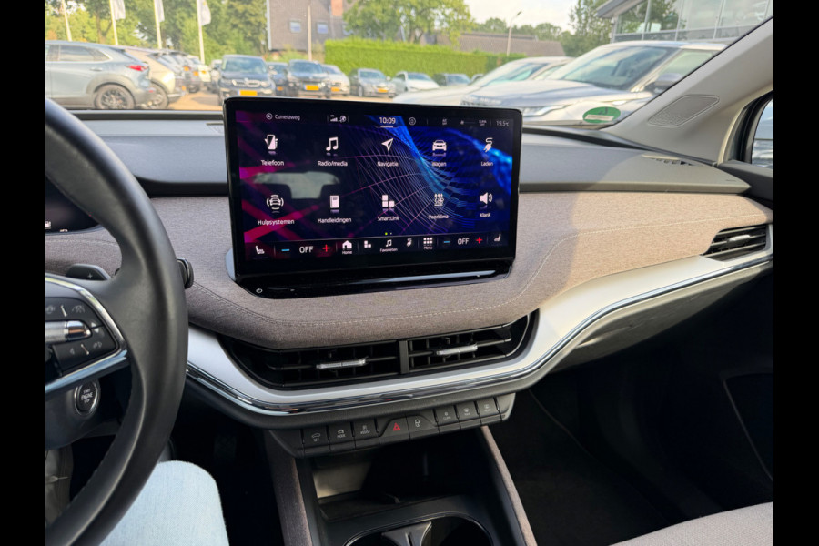 Škoda ENYAQ iV 60 First Edition / SoH 93,1% / Camera / CarPlay / Keyless / Matrix LED / 20'' / Dodehoek / Stoelverwarming / DAB / ACC