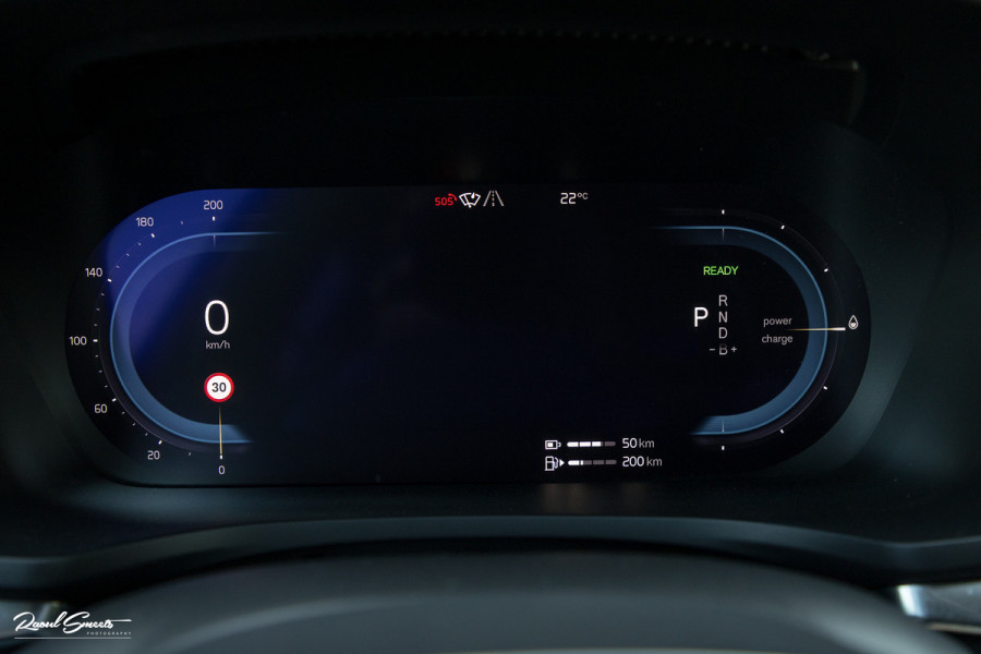 Volvo V60 2.0 T6 Plug-in hybrid AWD Core Bright Long Range | Adaptieve cruise | Blis | Memory | Leder |