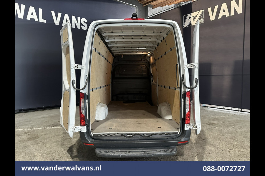 Mercedes-Benz Sprinter 314 CDI 143pk L3H2 Euro6 Airco | Camera | Apple Carplay | Android Auto Parkeersensoren, Bijrijdersbank