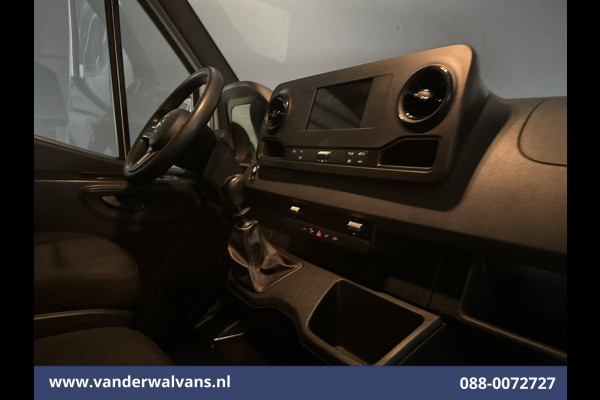 Mercedes-Benz Sprinter 314 CDI 143pk L3H2 Euro6 Airco | Camera | Apple Carplay | Android Auto Parkeersensoren, Bijrijdersbank