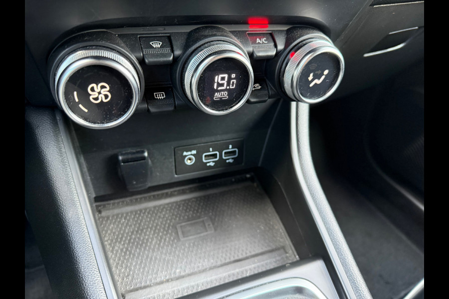 Renault Captur 1.0 TCe 90 Edition One - Climate - Navi - Bose - Trekhaak - Org.NL