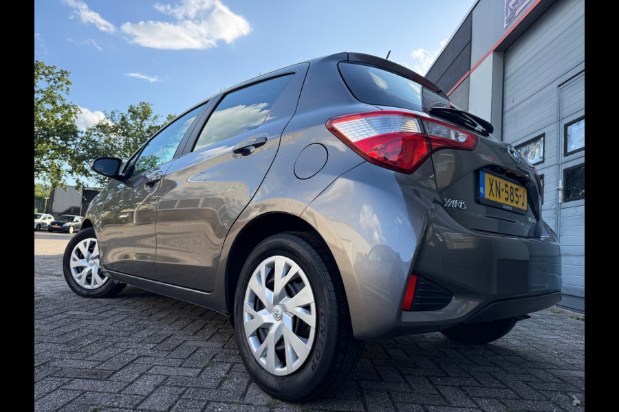 Toyota Yaris 1.5 HYBRID ASPIRATION AUTOMAAT CLIMA CAM NAP 100%DEALER OND
