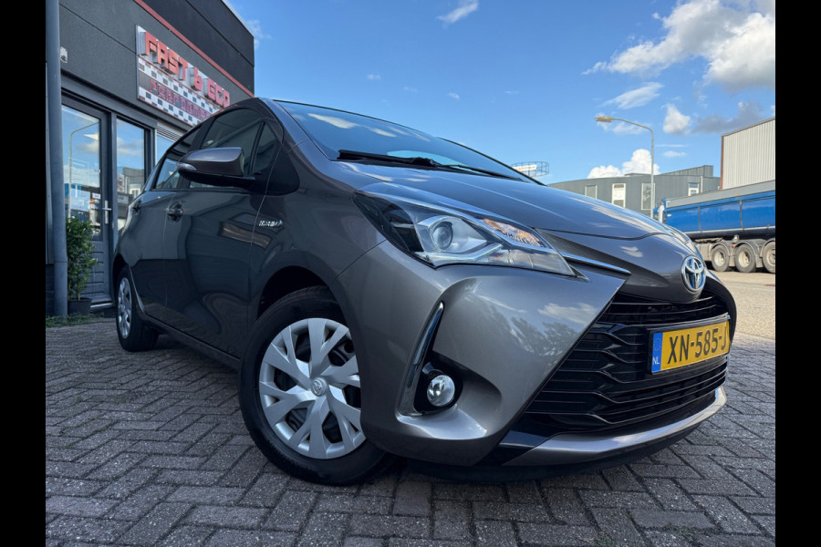 Toyota Yaris 1.5 HYBRID ASPIRATION AUTOMAAT CLIMA CAM NAP 100%DEALER OND