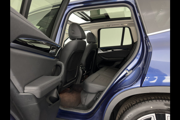 BMW iX3 Executive 80 kWh [3-Fase-11kW] {SoH-99%} (INCL.BTW) Aut. *PANO | LEATHER | ADAPTIVE-CRUISE | FULL-LED | MEMORY-PACK | BLIND-SPOT | DIGI-COCKPIT | HEATED-COMFORTSEATS | CAMERA | DAB+ | NAVI-FULLMAP | TOWBAR | 19''ALU*