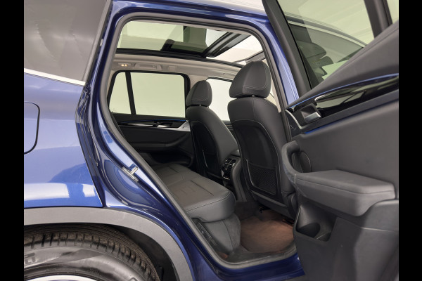 BMW iX3 Executive 80 kWh [3-Fase-11kW] {SoH-99%} (INCL.BTW) Aut. *PANO | LEATHER | ADAPTIVE-CRUISE | FULL-LED | MEMORY-PACK | BLIND-SPOT | DIGI-COCKPIT | HEATED-COMFORTSEATS | CAMERA | DAB+ | NAVI-FULLMAP | TOWBAR | 19''ALU*