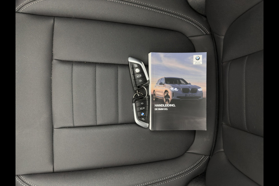 BMW iX3 Executive 80 kWh [3-Fase-11kW] {SoH-99%} (INCL.BTW) Aut. *PANO | LEATHER | ADAPTIVE-CRUISE | FULL-LED | MEMORY-PACK | BLIND-SPOT | DIGI-COCKPIT | HEATED-COMFORTSEATS | CAMERA | DAB+ | NAVI-FULLMAP | TOWBAR | 19''ALU*