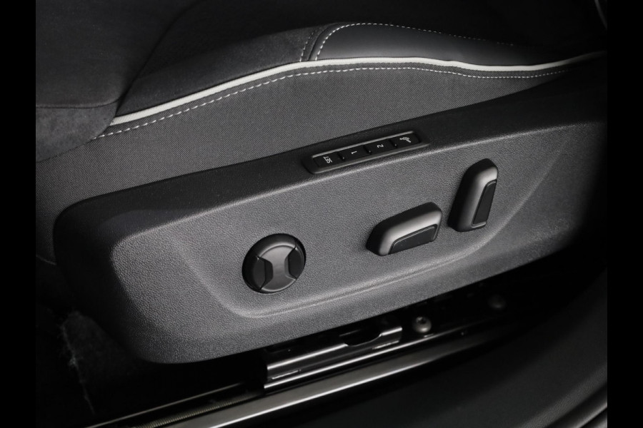 Škoda Enyaq 85 Sportline | Panoramadak | 20 inch | Sportstoelen | Adaptive Cruise | Blind Spot