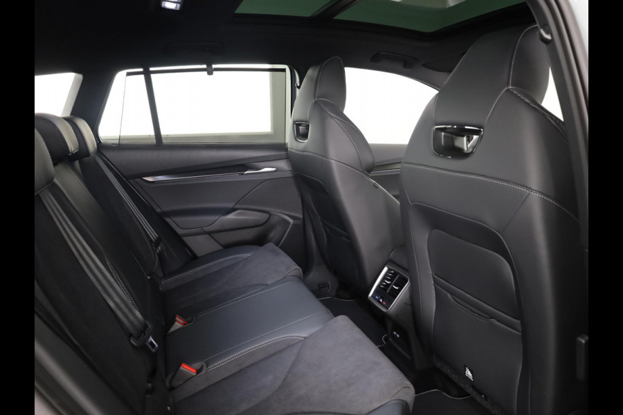 Škoda Enyaq 85 Sportline | Panoramadak | 20 inch | Sportstoelen | Adaptive Cruise | Blind Spot