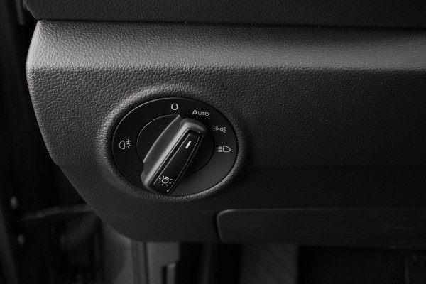 Volkswagen T-Roc 1.5 TSI DSG Life Navigatie Apple Carplay/Android Auto Parkeersensoren Camera Adaptive Cruise Control Virtual Cockpit Stuur- en stoelverwarming