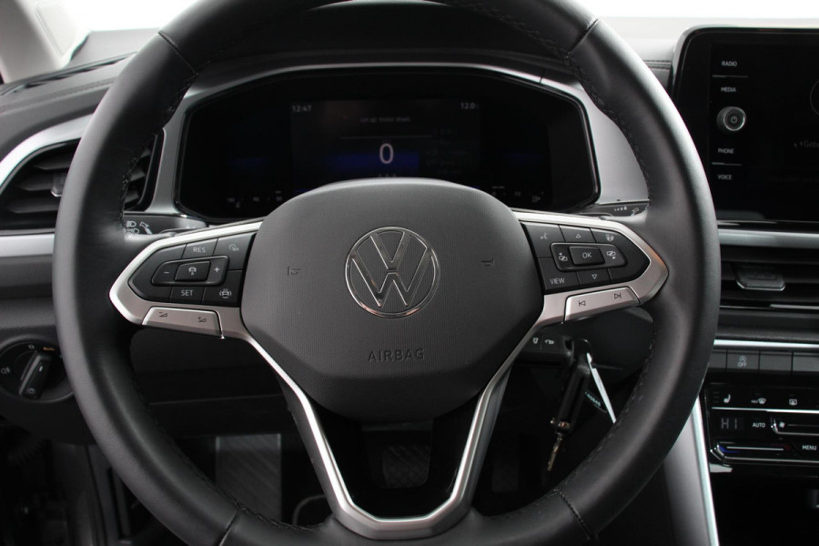 Volkswagen T-Roc 1.5 TSI DSG Life Navigatie Apple Carplay/Android Auto Parkeersensoren Camera Adaptive Cruise Control Virtual Cockpit Stuur- en stoelverwarming