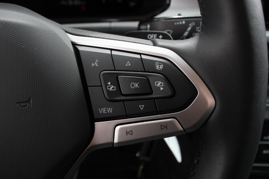 Volkswagen T-Roc 1.5 TSI DSG Life Navigatie Apple Carplay/Android Auto Parkeersensoren Camera Adaptive Cruise Control Virtual Cockpit Stuur- en stoelverwarming