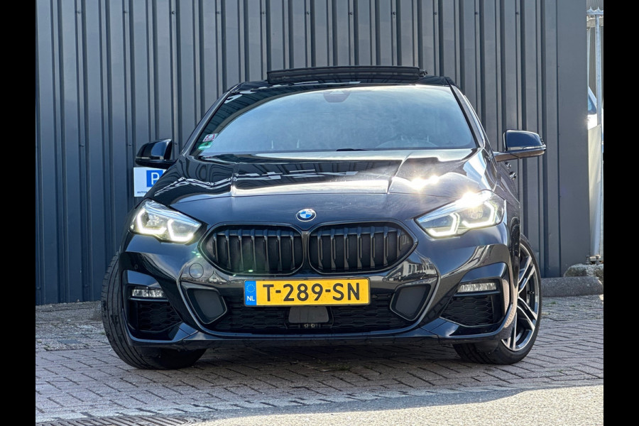 BMW 2 Serie Gran Coupé 218i|M-Pakket|Pano|Camera|Carplay|