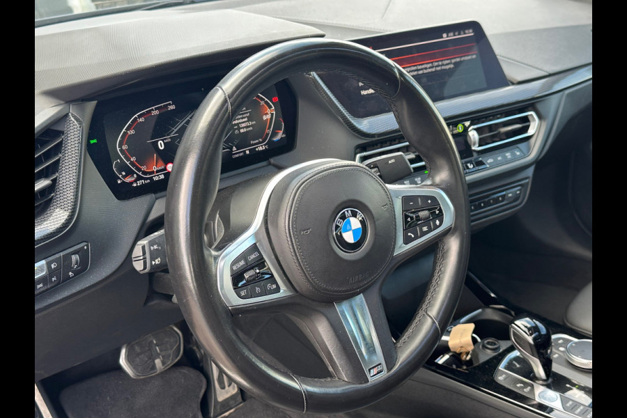 BMW 2 Serie Gran Coupé 218i|M-Pakket|Pano|Camera|Carplay|