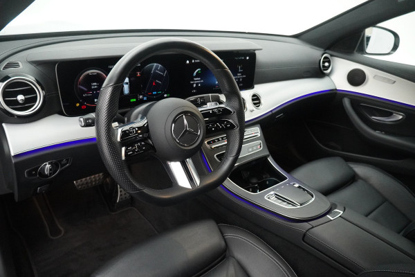 Mercedes-Benz E-Klasse Estate BWJ 2022 / 211 PK E200 Bus Sol AMG automaat | TREKHAAK | LEER | 360 CAMERA | SPORTSTOELEN | STOELVERW | NAVI | CLIMA | CRUISE |