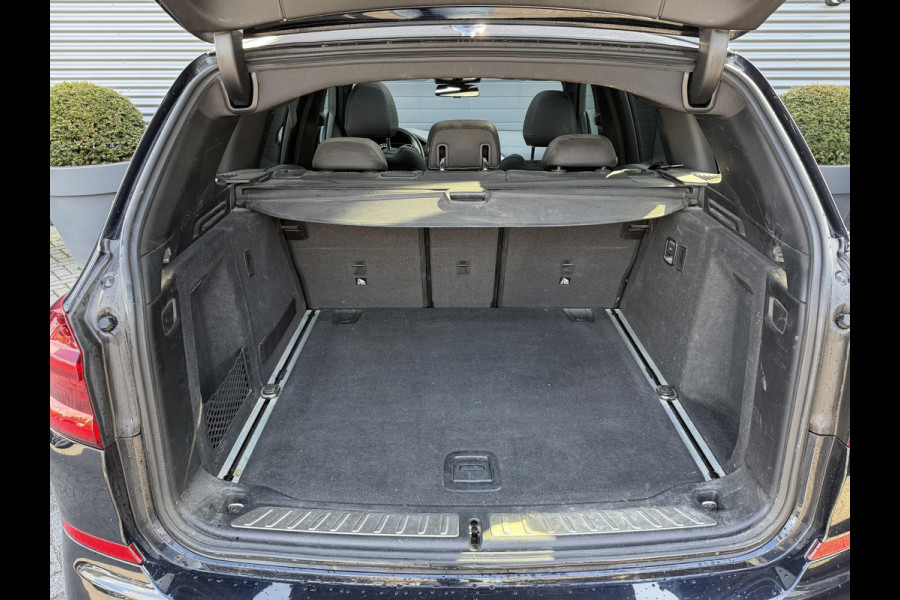 BMW X3 sDrive18d Executive Edition TURBO NOT GOOD M-Sport | Panoramadak | DAB | Parkeersensoren | Elektrische Achterklep |