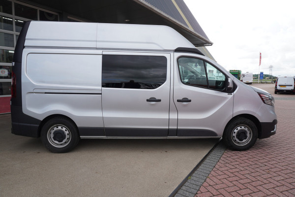 Renault Trafic 2.0 Blue dCi 170PK T30 L2H2 Rolstoelbus met schans nr. V186 | Airco | Cruise | Navi | trekhaak