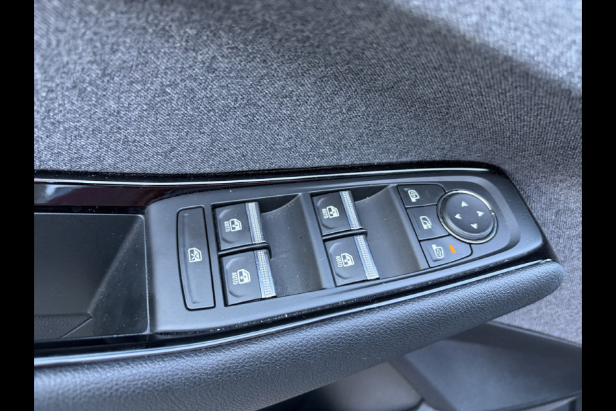 Renault Austral 1.3 mild hybrid 160 X-Tronic Evolution | LED | 1.800 kg