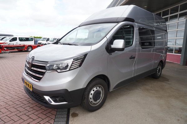 Renault Trafic 2.0 Blue dCi 170PK T30 L2H2 Ideaal voor camperombouw nr. V186 | Airco | Cruise | Navi | trekhaak (marge auto)