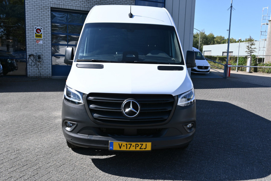 Mercedes-Benz Sprinter 317 CDI L2H2 Pro HD MBUX Navigatie met camera en parkeerpakket, Winterpakket, Etc.