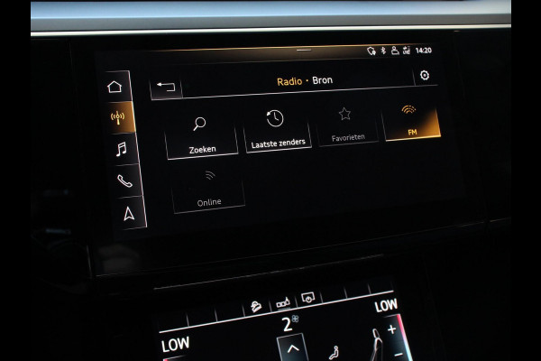 Audi e-tron e-tron 50 quattro Launch edition SOH 92,9% Navigatie Climate Control Parkeer Sensoren Lichtmetalen velgen
