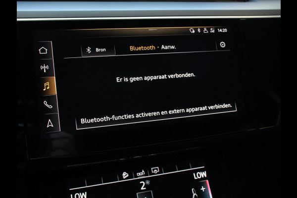 Audi e-tron e-tron 50 quattro Launch edition SOH 92,9% Navigatie Climate Control Parkeer Sensoren Lichtmetalen velgen