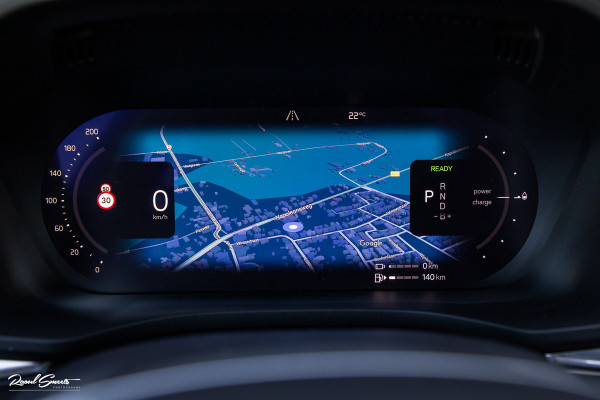 Volvo XC60 2.0 T6 Plug-in hybrid AWD Plus Dark | Panorama dak | Adaptieve cruise | Blis | Memory | Harman Kardon |