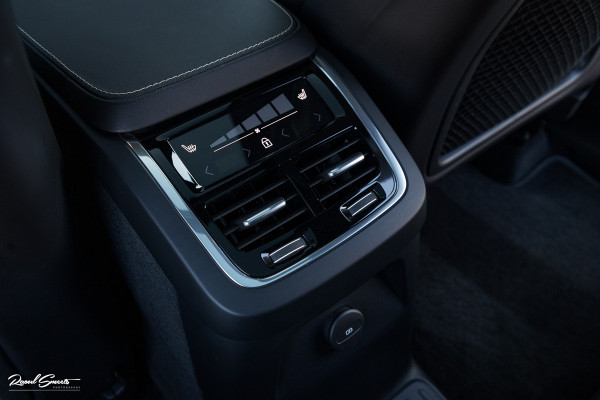 Volvo XC90 2.0 T8 Recharge AWD Ultimate Dark Long Range | Luchtvering | Panoramadak | Adaptieve cruise | Memory | Blis | 22 Inch |