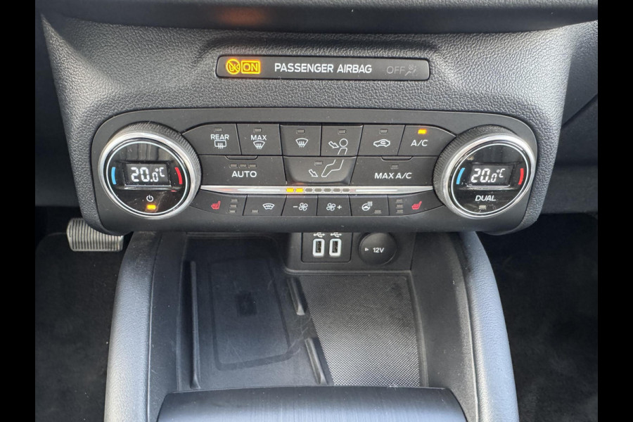 Ford Kuga 2.5 PHEV Vignale | Wegklapbare trekhaak | Panoramadak | Winter pack | Camera | Dodehoeksensoren | Bang&Olufsen | Elektrische achterklep | Dealer onderhouden