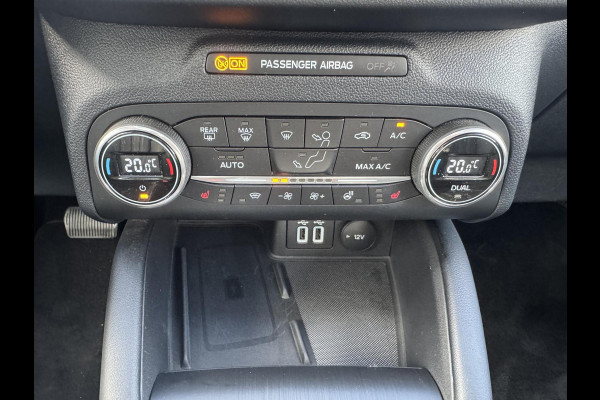 Ford Kuga 2.5 PHEV Vignale | Wegklapbare trekhaak | Panoramadak | Winter pack | Camera | Dodehoeksensoren | Bang&Olufsen | Elektrische achterklep | Dealer onderhouden