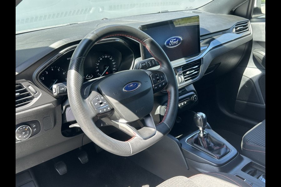 Ford FOCUS Wagon BWJ 2022 | 1.0T 126PK Hybrid ST Line NW MODEL | CLIMA | NAVI | AD CRUISE | 17'' LMV | CARPLAY | PRIVACY GLASS |