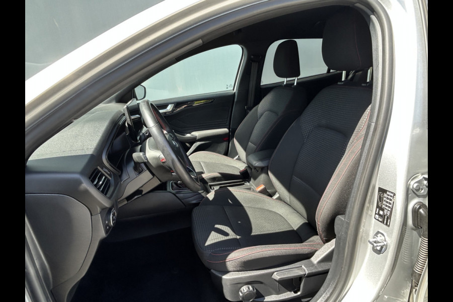 Ford FOCUS Wagon BWJ 2022 | 1.0T 126PK Hybrid ST Line NW MODEL | CLIMA | NAVI | AD CRUISE | 17'' LMV | CARPLAY | PRIVACY GLASS |