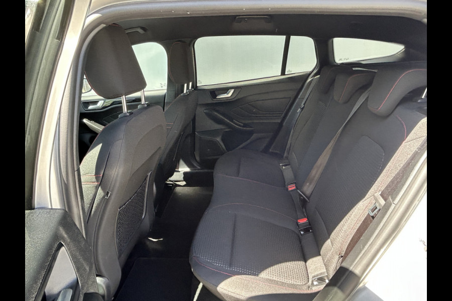 Ford FOCUS Wagon BWJ 2022 | 1.0T 126PK Hybrid ST Line NW MODEL | CLIMA | NAVI | AD CRUISE | 17'' LMV | CARPLAY | PRIVACY GLASS |